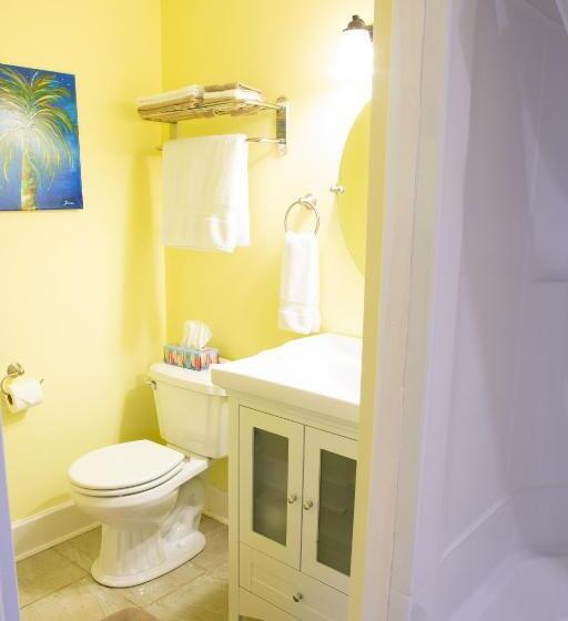 جناح عائلي, Abbie's Garden Bed & Breakfast