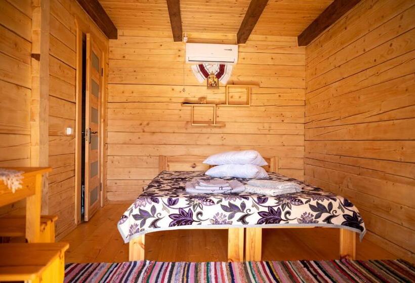 اتاق استاندارد با بالکن, Rybatska 7