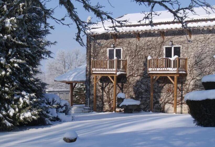 Номер Стандарт, Domaine Des Pêcheries