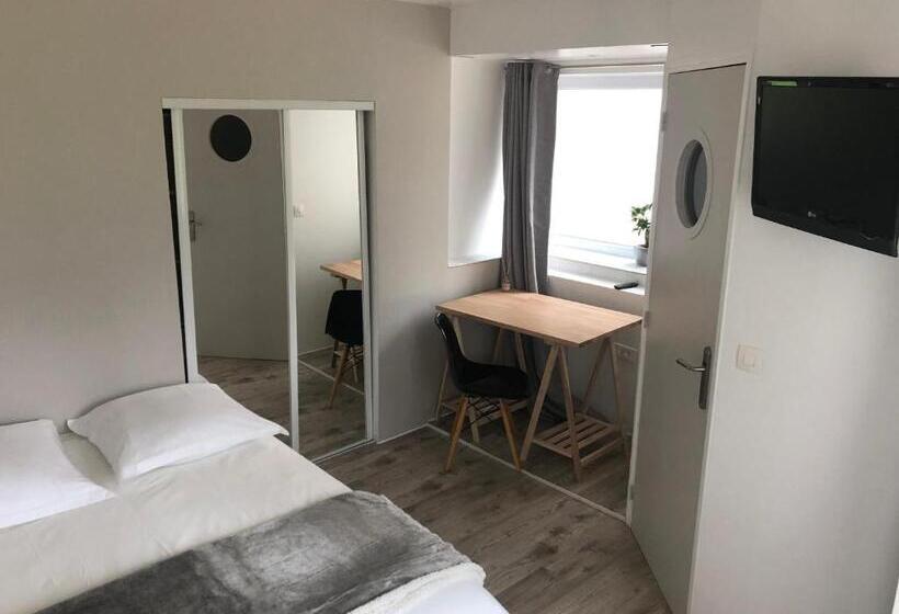 Номер Стандарт с Террасой, La Villa Rochette