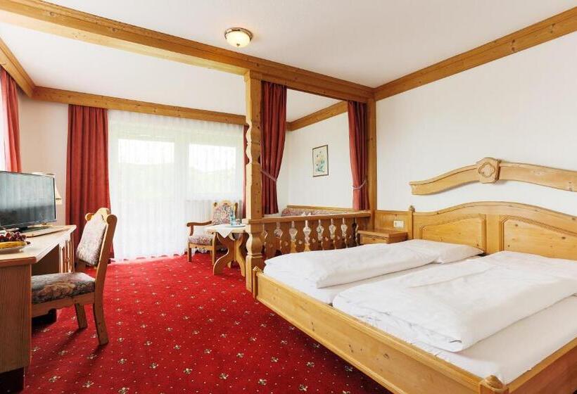 수피리어 룸, Sattelbogener Hof