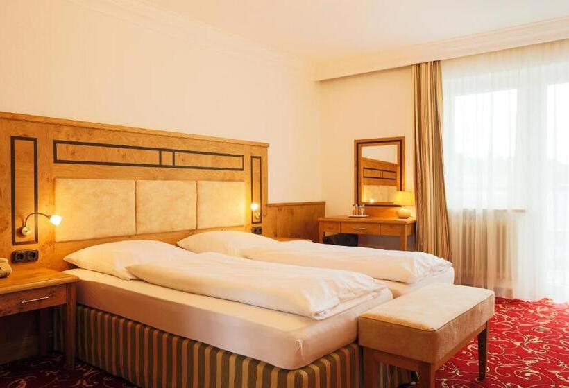 이그제큐티브 스위트, Sattelbogener Hof