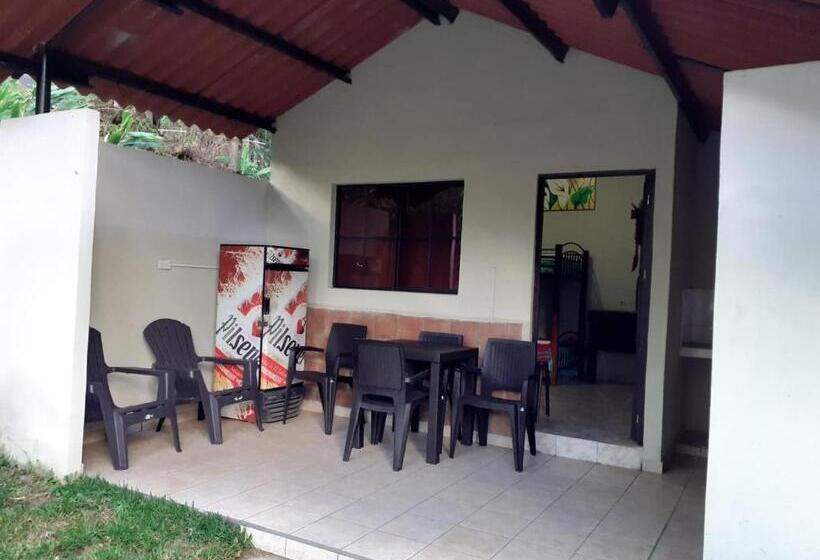 غرفة عائلية, Bosques Del Tibet