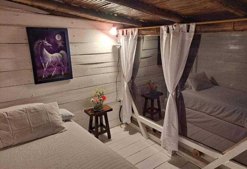 스위트 킹사이즈 침대, Gabarra Lodge