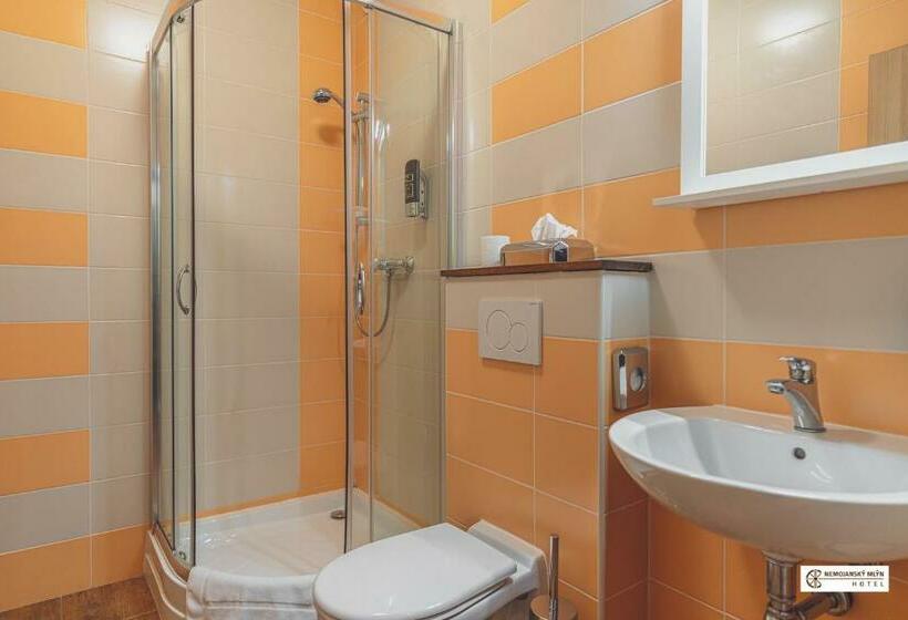 חדר דלוקס, Nemojanský Mlýn