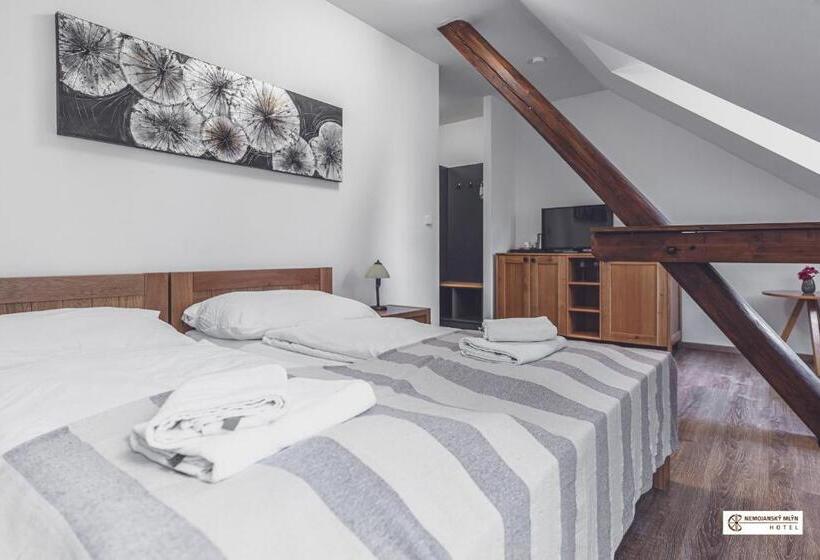 חדר דלוקס, Nemojanský Mlýn