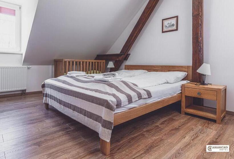 סטודיו דלוקס, Nemojanský Mlýn