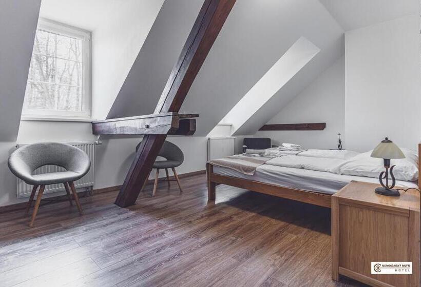 חדר דלוקס, Nemojanský Mlýn