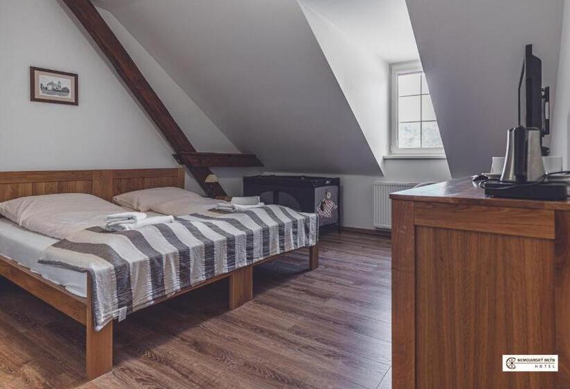 חדר דלוקס, Nemojanský Mlýn