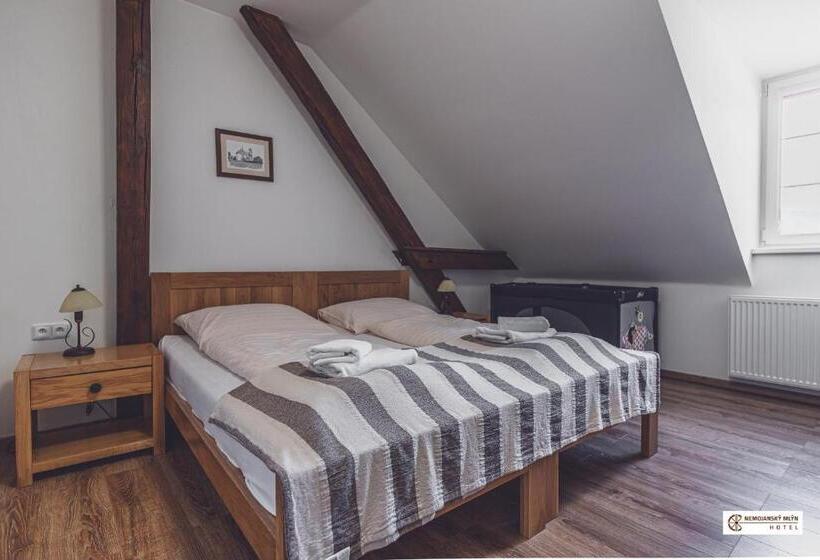 חדר דלוקס, Nemojanský Mlýn