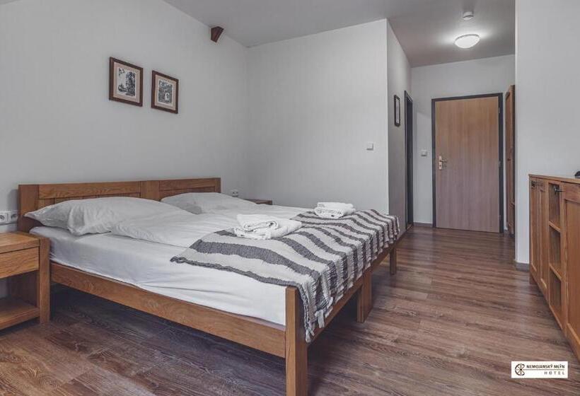 חדר דלוקס, Nemojanský Mlýn