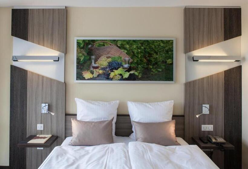 חדר סטנדרט עם מרפסת, Restaurant Le Cleebourg