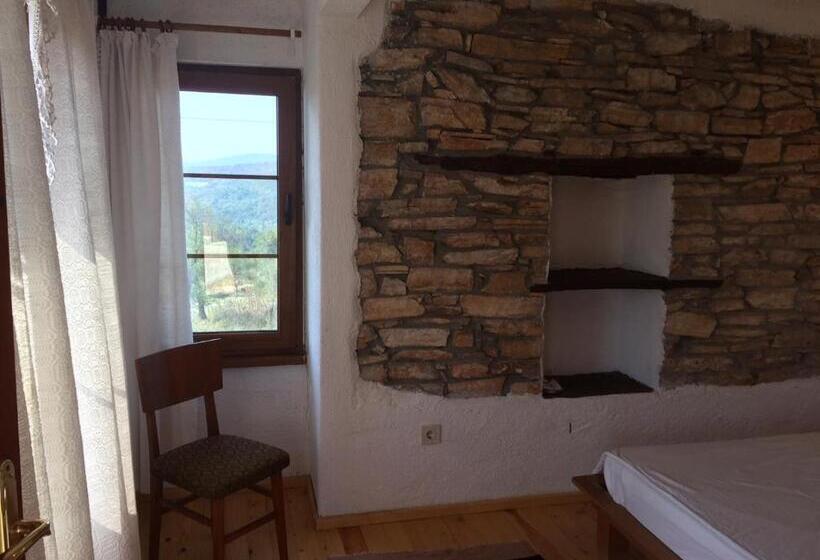 غرفة قياسية مطلّة علي الحديقة, Casa Lambuh