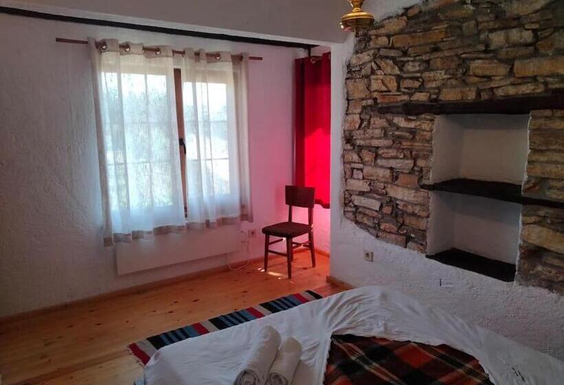 غرفة قياسية مطلّة علي الحديقة, Casa Lambuh