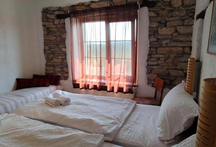 غرفة قياسية مطلة على الجبل, Casa Lambuh