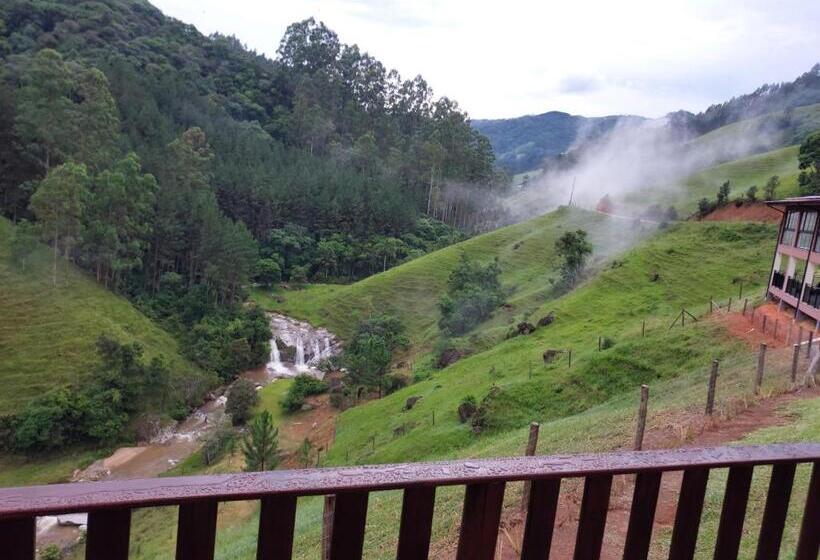 샬레, Pousada Dona Teresinha