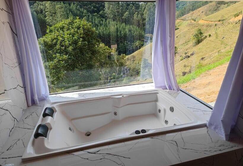 자쿠지 스위트, Pousada Dona Teresinha