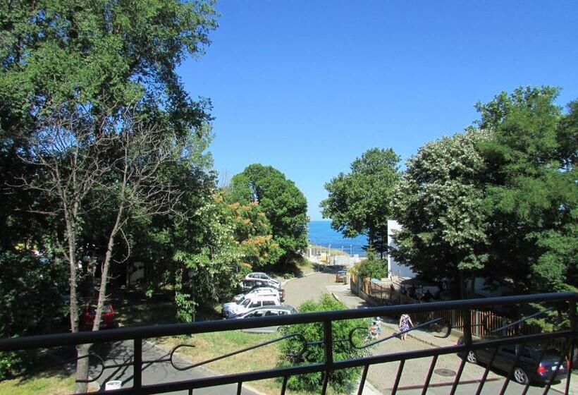 Номер Стандарт Вид на Море, Sunhouse Rooms