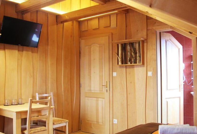 חדר סטנדרט לשלושה, Tiszafa Vendégház Szentgál