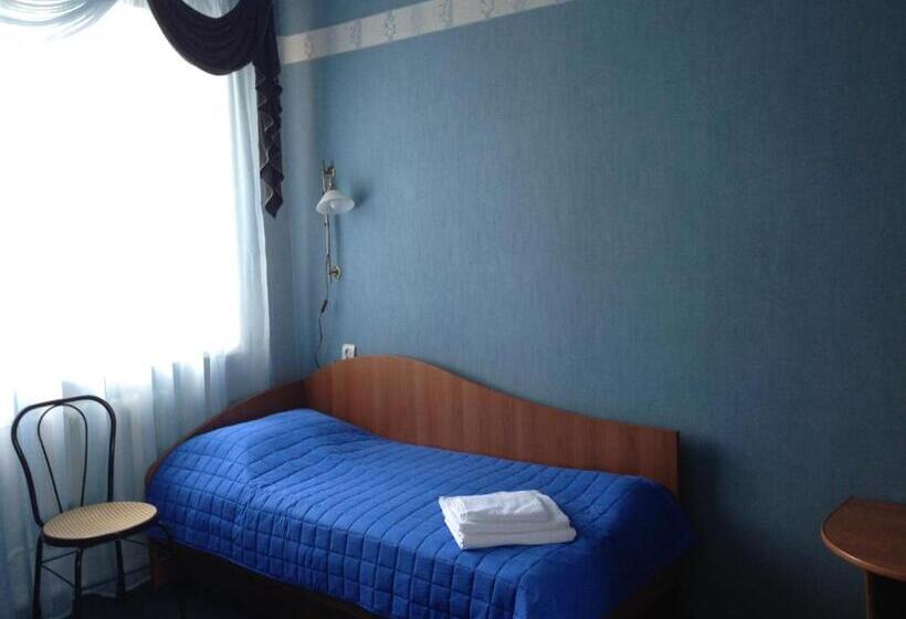 Номер Стандарт, U Fedora