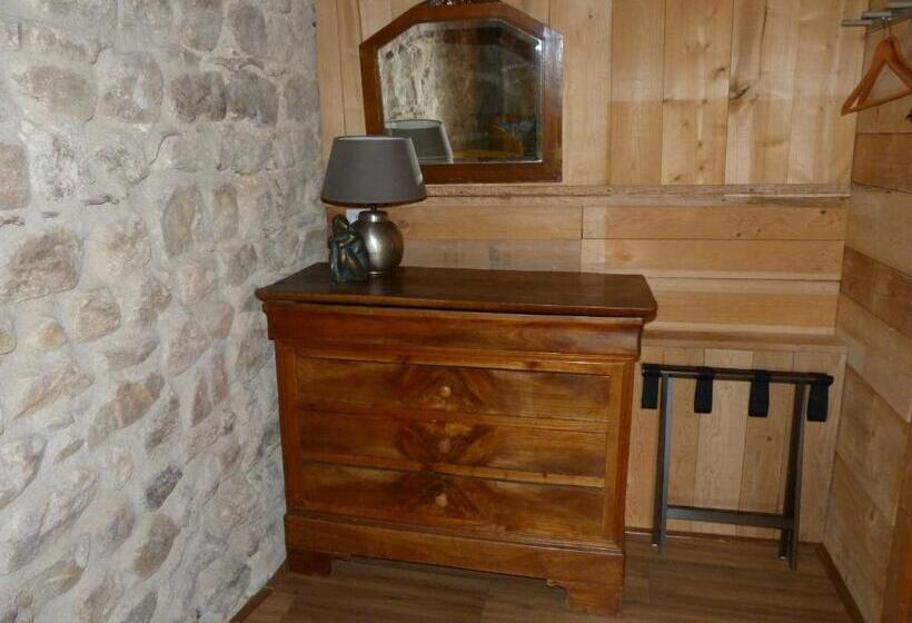 Номер Стандарт, Chambres D'hôtes La Fougeraie