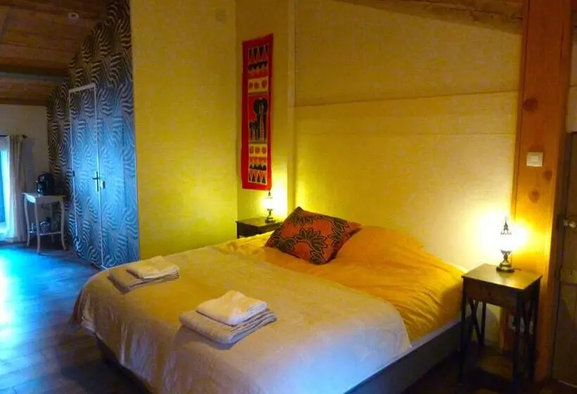 キングサイズベッドのスタンダードルーム, Chambres D'hôtes La Fougeraie