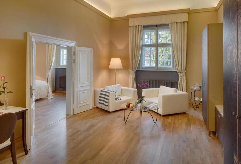 סוויטה דלוקס, Chateau Herálec Boutique Hotel & Spa By L Occitane