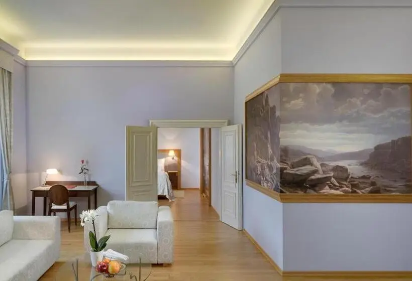 デラックススイート, Chateau Herálec Boutique Hotel & Spa By L Occitane
