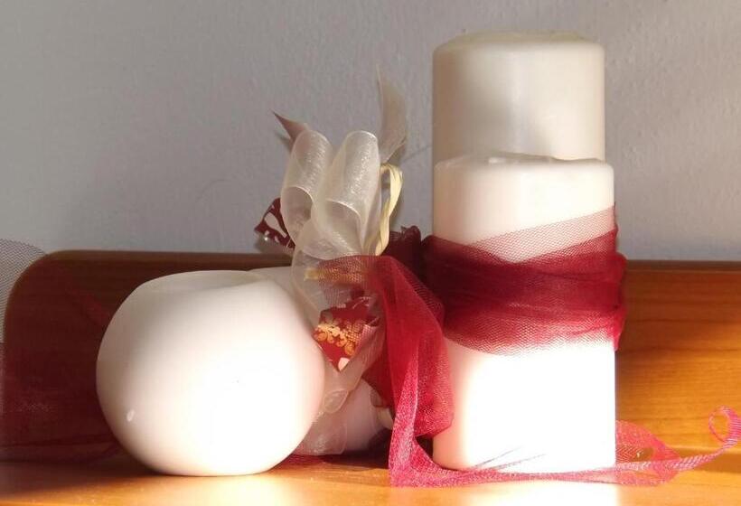 Номер Deluxe, Danubio