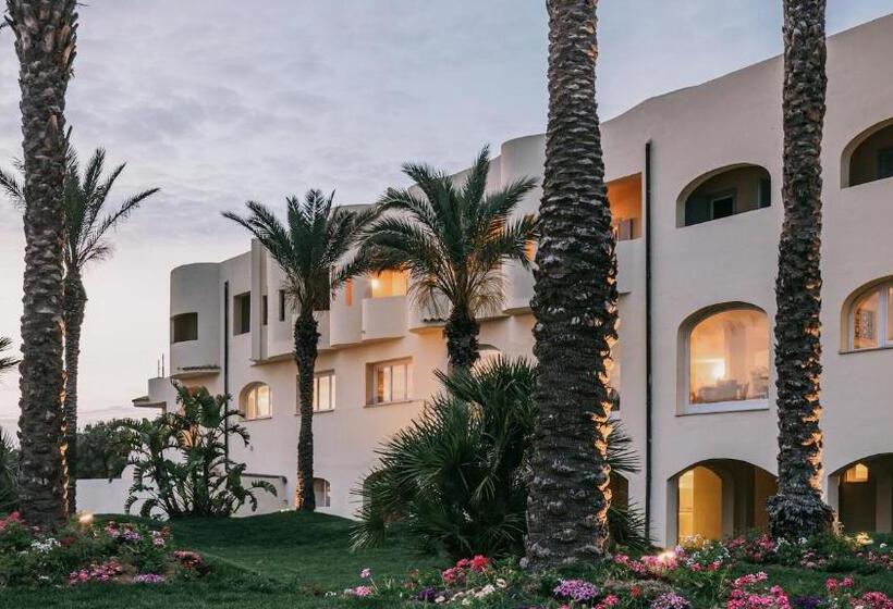 豪华三人间, Mangia S Favignana Resort