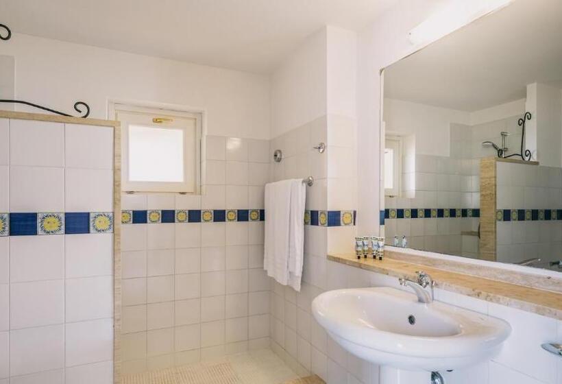 Трехместный Номер Deluxe, Mangia S Favignana Resort