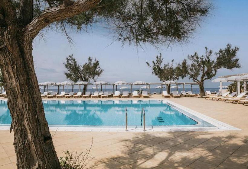 Четырехместный Номер Стандарт Вид на Море, Mangia S Favignana Resort