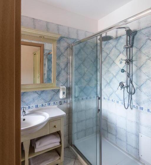 غرفة سوبيريور مطلة على حمام السباحة, Solanas