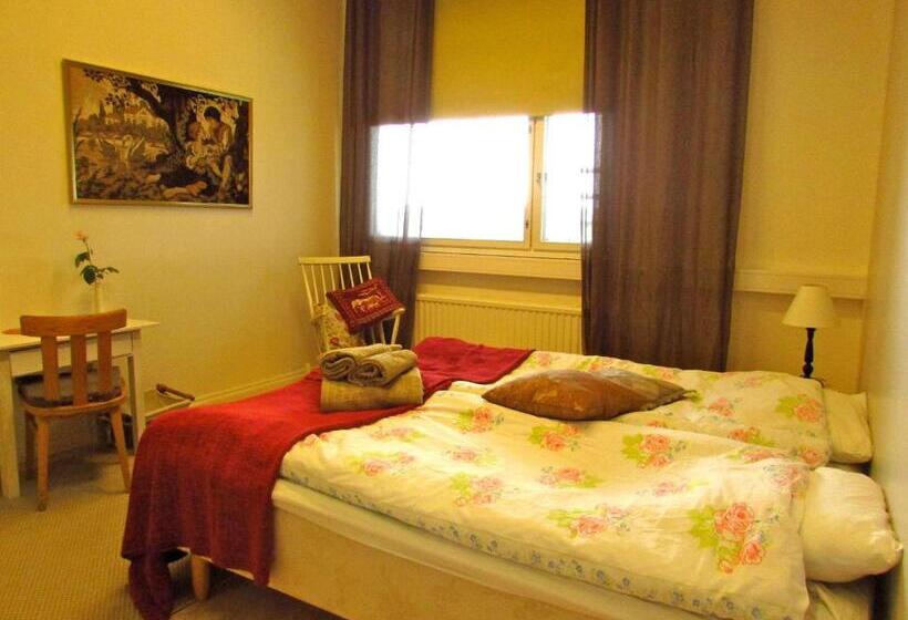 スタンダードルーム, Majatalo Myötätuuli