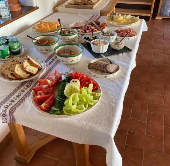 1 Bedroom Apartment Lake View, Csodaszarvas Vendégházak