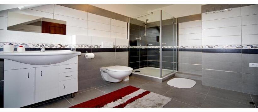 スタンダードルーム, Penzion šejby