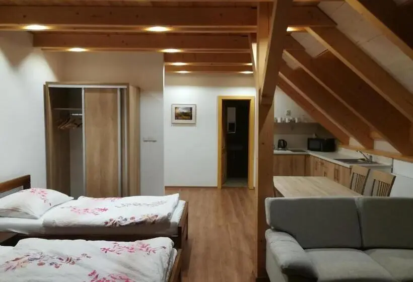 スタンダード4人部屋, Penzion Fořtovna