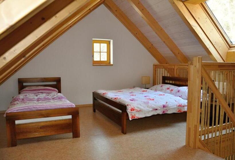 סוויטה משפחתית, Penzion Fořtovna