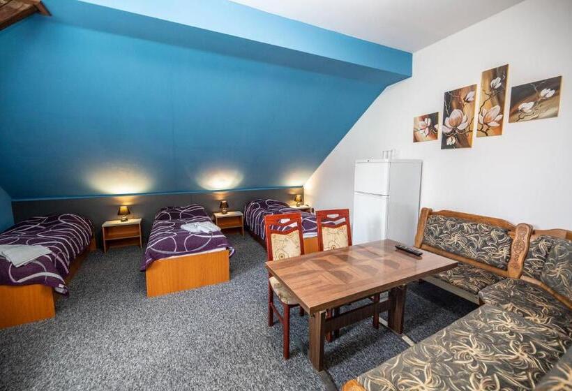 חדר משפחתי, Penzion Grasel