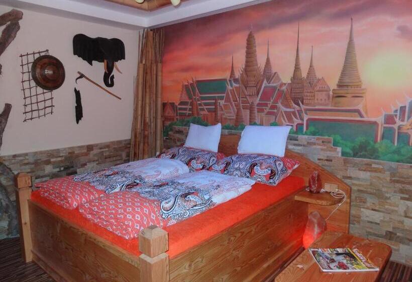 디럭스 스위트, Resort Svět