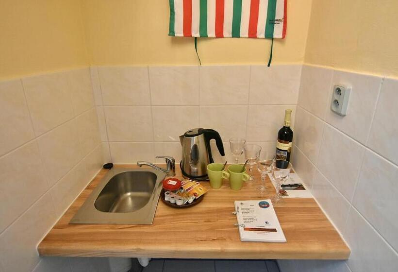 패밀리 아파트, Resort Svět