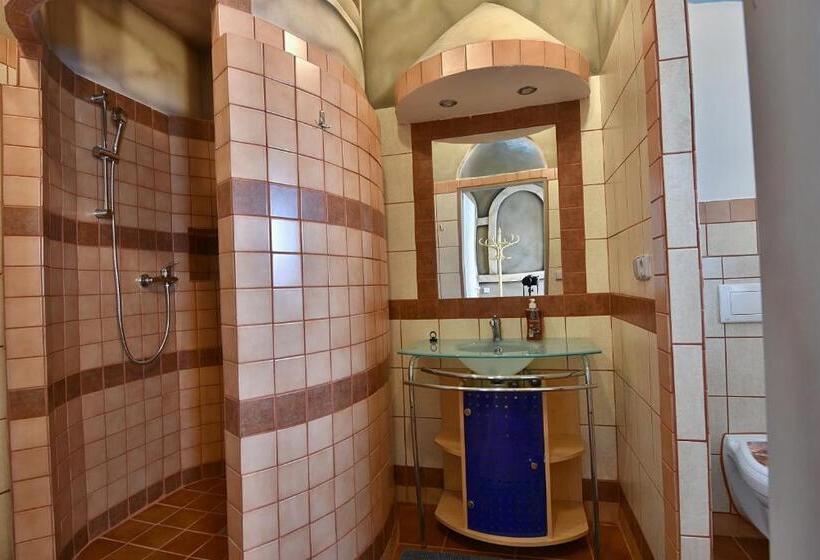 패밀리 아파트, Resort Svět