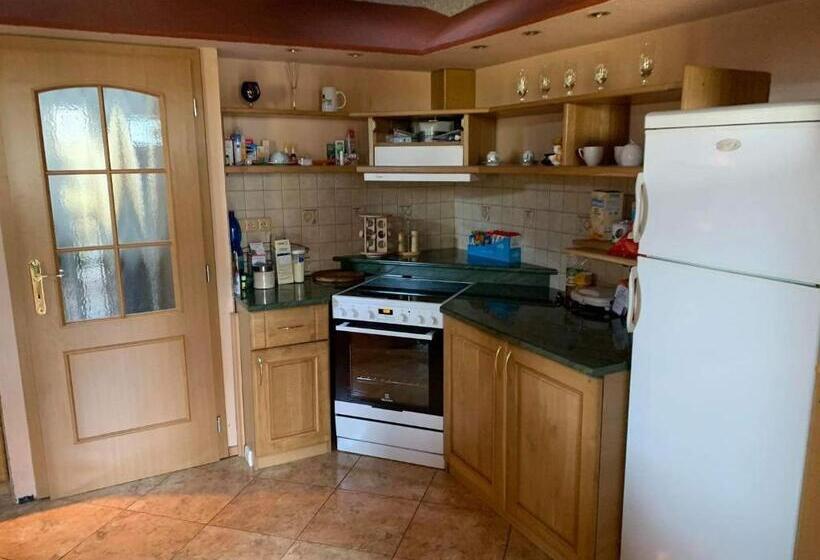 수피리어 스튜디오, Resort Svět