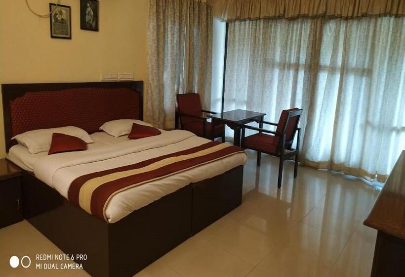 سوییت, Wintergreen Waterfront Resort