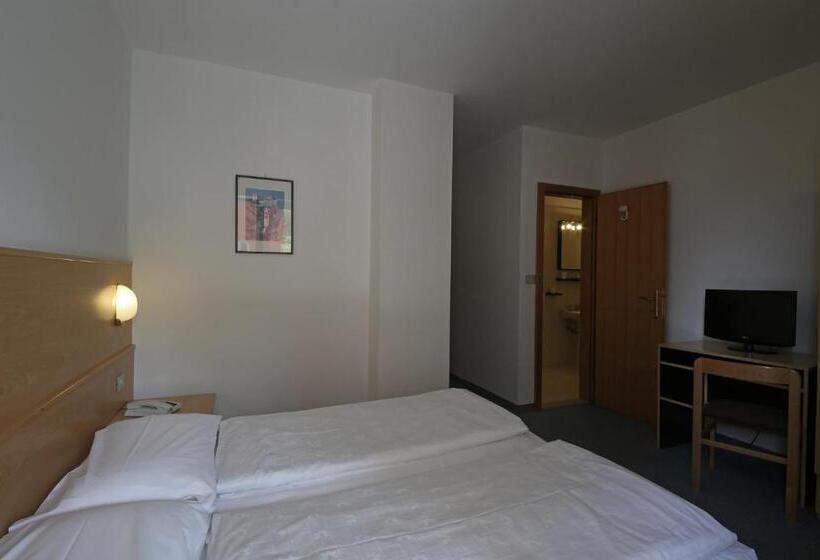 اتاق استاندارد یک نفره, Villa Verde