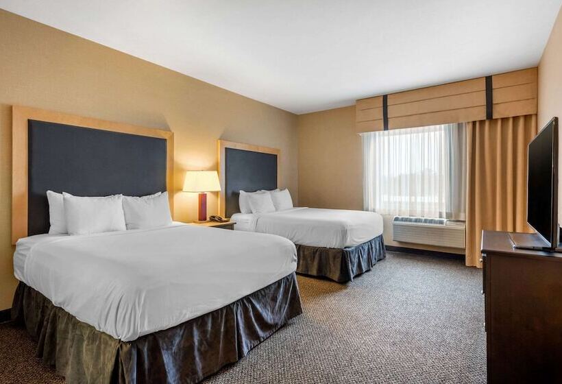 סוויטה מותאמת לאדם עם מוגבלויות, Cambria Hotel Akron   Canton Airport