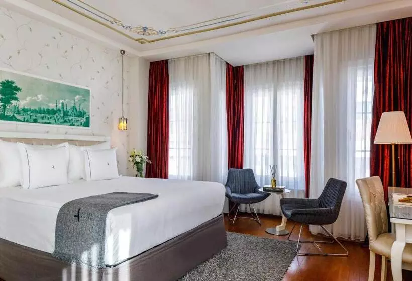 اتاق لوکس, Amira Istanbul