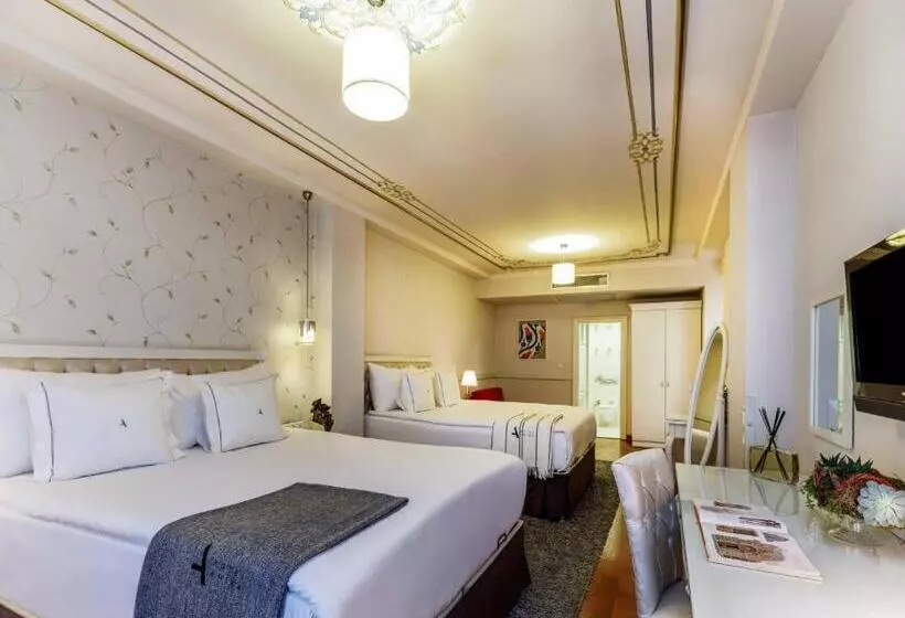 اتاق لوکس خانوادگی, Amira Istanbul