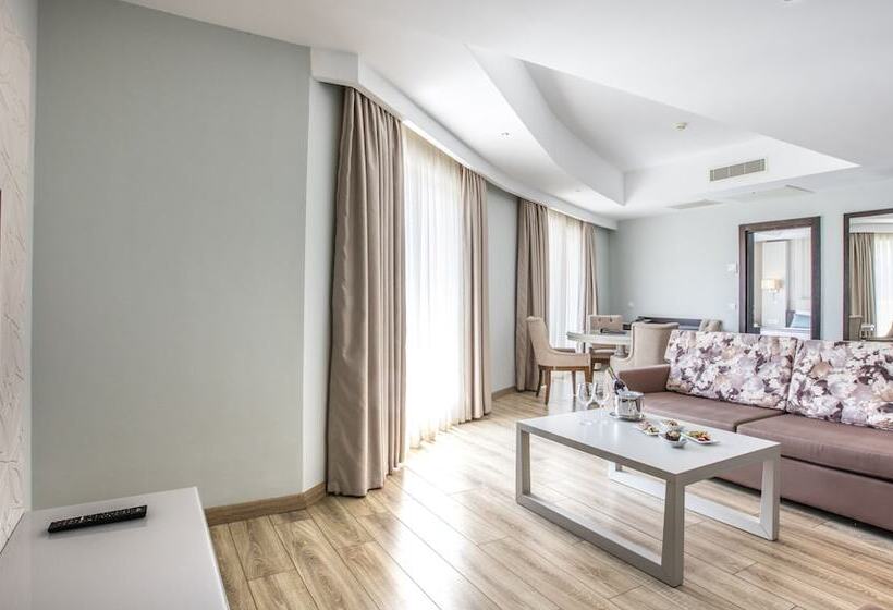 جناح جونيور, Aria Claros Beach & Spa Resort – All Inclusive