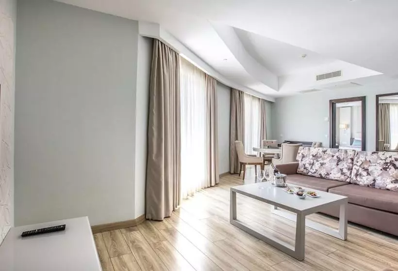 ジュニアスイート, Aria Claros Beach & Spa Resort – All Inclusive